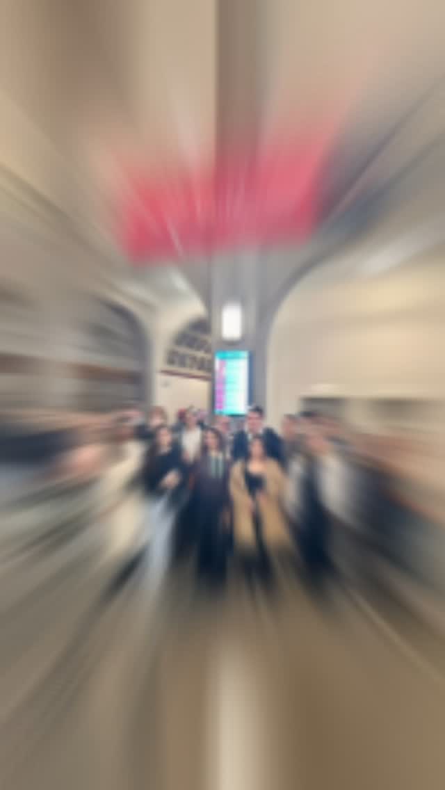 Auf Einladung des @t5karriereportal sind wir mit unseren großen #BTAs, #CTAs und einigen #PTAs aus #Braunschweig nach #Hamburg gefahren. In der beeindruckenden Kulisse der Handwerkskammer am Holstenwall lernten wir viele #Arbeitgeber kennen, die auf der Suche nach #Labor-#Fachkräften sind. Es entstanden erste direkte #Kontakte zu #Firmen wie @eurofinsanalytik, astrazeneca_germany und @marvecs_gmbh. Wichtige Infos zum #Berufseinstieg gabs dann noch bei einer #Podiumsdiskussion und einem Live-#Bewerbungsgespräch. Dieser Tag war für alle Teilnehmenden ein wichtiger Baustein auf dem Weg ins künftige Berufsleben

#BTA #CTA #PTA #wirbildenaus  #lüneburg #ausbildungmitzukunft #kosmetik